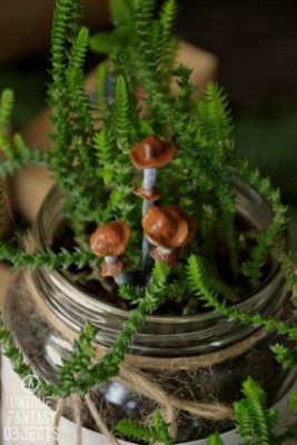 Ozdoba do doniczek z brązowymi grzybami (Unique Fantasy Objects)