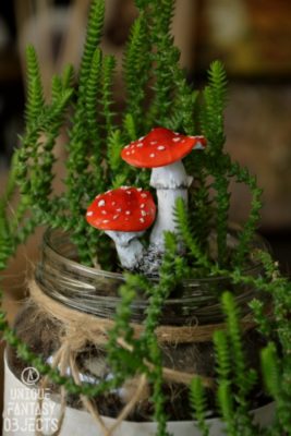 Ozdobne rzeźby muchomorów do doniczki (Unique Fantasy Objects)