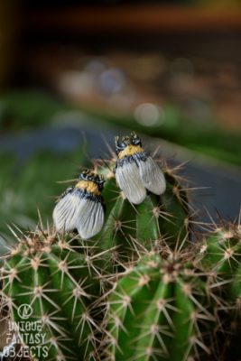 Kolczyki z rzeźbami trzmieli (Unique Fantasy Objects)