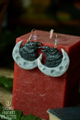 Kolczyki z krukiem i księżycem (Unique Fantasy Objects)