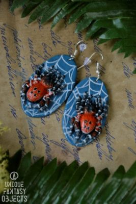 Kolczyki z pająkami na tle pajęczyny (Unique Fantasy Objects)