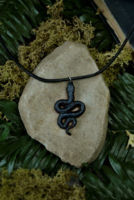 Naszyjnik w kształcie węża (Unique Fantasy Objects)