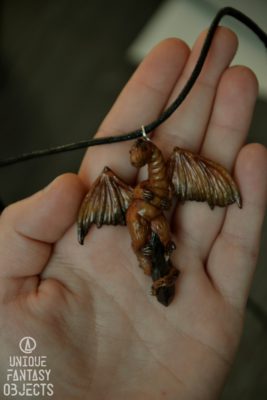 Naszyjnik ze smokiem i kwarcem dymnym (Unique Fantasy Objects)