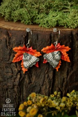 Kolczyki z ćmami na liściu (Unique Fantasy Objects)