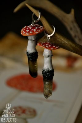 Kolczyki z muchomorami z zamkniętymi biglami (Unique Fantasy Objects)