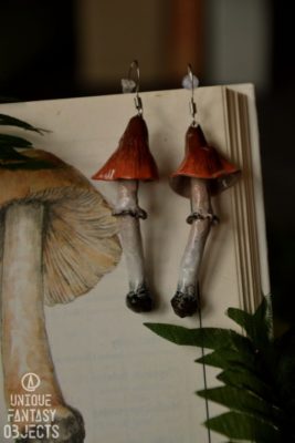 Wiszące kolczyki z brązowymi grzybami (Unique Fantasy Objects)