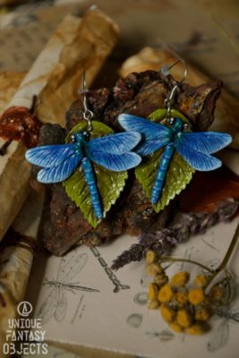 Wiszące kolczyki ze ważkami na liściach (Unique Fantasy Objects)