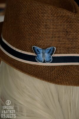 Broszka z rzeźbą motyla modraszek arion (Unique Fantasy Objects)