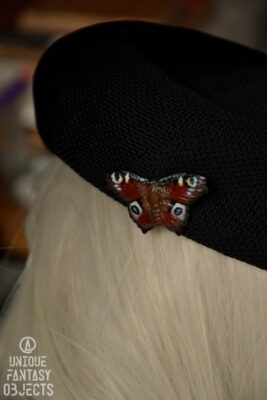 Broszka z motylem rusałka pawik (Unique Fantasy Objects)