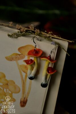 Kolczyki z czerwono żółtymi grzybkami (Unique Fantasy Objects)