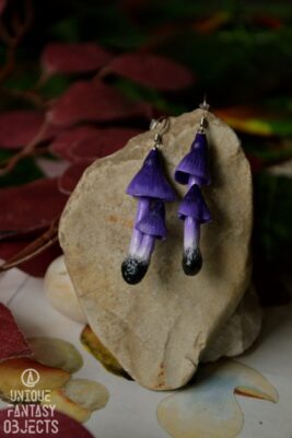 Kolczyki z fioletowymi grzybami (Unique Fantasy Objects)
