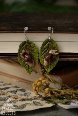 Kolczyki ze ślimakami na liściach (Unique Fantasy Objects)