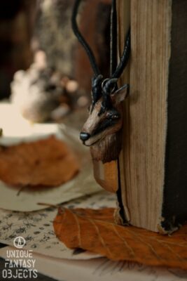 Naszyjnik z kozicą tatrzańską i kwarcem miodowym (Unique Fantasy Objects)