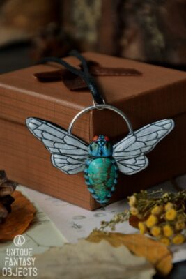 Naszyjnik z niebieską cykadą i jaspisem (Unique Fantasy Objects)