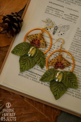 Kolczyki z hematytem i niedźwiedziówką purpurką (Unique Fantasy Objects)