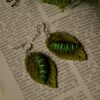 Kolczyki ozdobione rzeźbami liści i gąsienic (Unique Fantasy Objects)