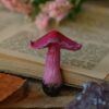Broszka z różowymi grzybami (Unique Fantasy Objects)