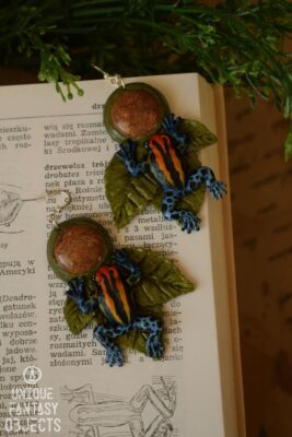 Kolczyki z żabami i fossil chrysanthemum (Unique Fantasy Objects)