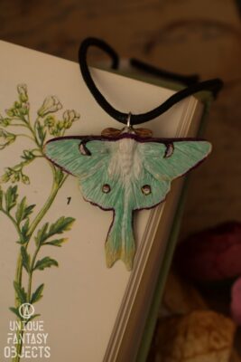 Naszyjnik z księżycówką amerykańską (Unique Fantasy Objects)