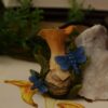 Naszyjnik z rzeźbami kurek, ważek i jaspisem (Unique Fantasy Objects)