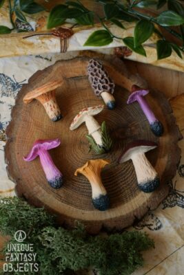 Broszki z grzybkami (Unique Fantasy Objects)