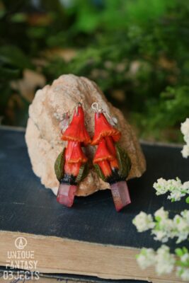 Kolczyki z czerwonymi grzybkami i kwarcem (Unique Fantasy Objects) (1)