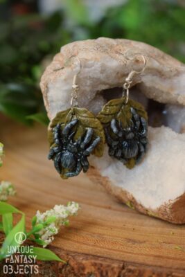 Kolczyki z rzeźbą pająka siedlisz piwniczny (Unique Fantasy Objects)