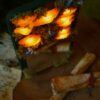 Luterko ozdobione świecącymi pomarańczowymi grzybkami (Unique Fantasy Objects)