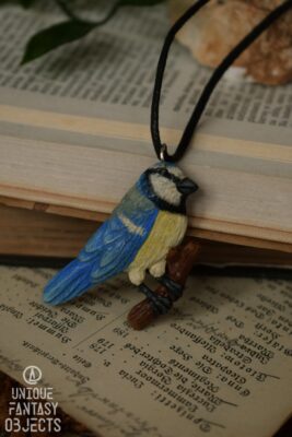 Naszyjnik z sikorką modrą (Unique Fantasy Objects)