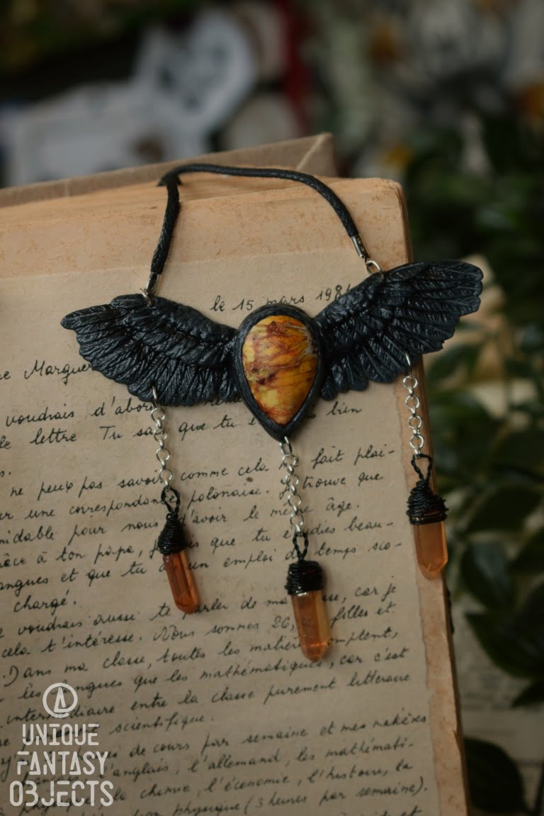 Naszyjnik ze skrzydłami, jaspisem i kwarcem miodowym (Unique Fantasy Objects)