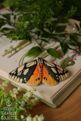 Spinka do włosów z czarno żółtym motylem (Unique Fantasy Objects) (1)