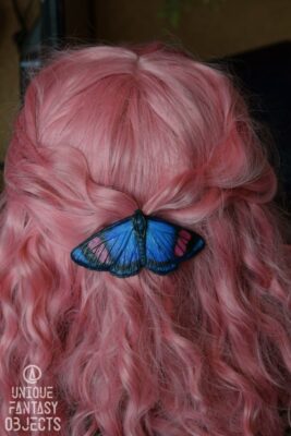 Spinka do włosów z niebiesko różowym motylem (Unique Fantasy Objects)