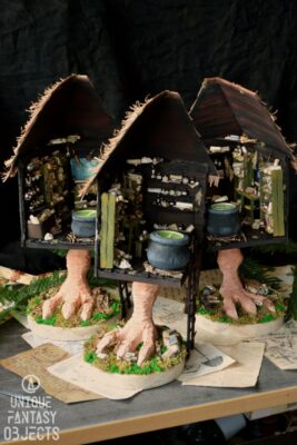 Świeczniki domki na kurzej nóżce (Unique Fantasy Objects)