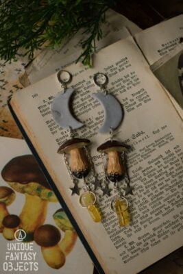 Kolczyki z borowikami, księżycami i kwarcem (Unique Fantasy Objects)