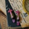 Kolczyki z różowymi grzybami i kwarcem (Unique Fantasy Objects)