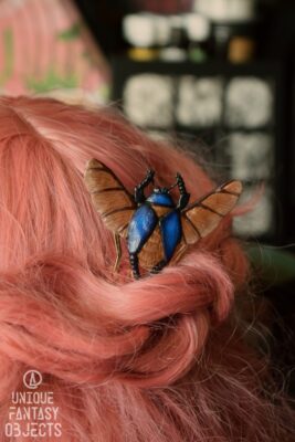 Spinka do włosów z żukiem wiosennym (Unique Fantasy Objects)