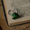Regulowany pierścionek z zielonymi grzybami i jadeitem (Unique Fantasy Objects)