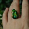 Regulowany pierścionek z zielonymi grzybami i jadeitem (Unique Fantasy Objects)