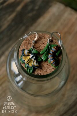 Kolczyki z ćmą eudryas grata i jego gąsienicą (Unique Fantasy Objects)