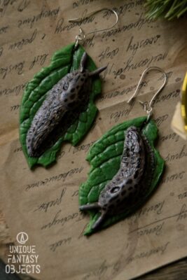 Kolczyki z rzeźbą ślimaka pomrów wielki (Unique Fantasy Objects)