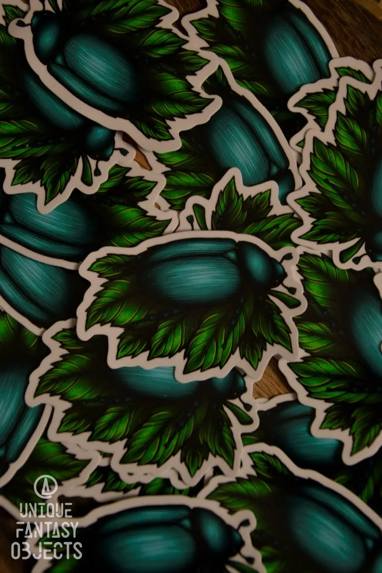 Naklejka z żukiem wiosennym (Unique Fantasy Objects)