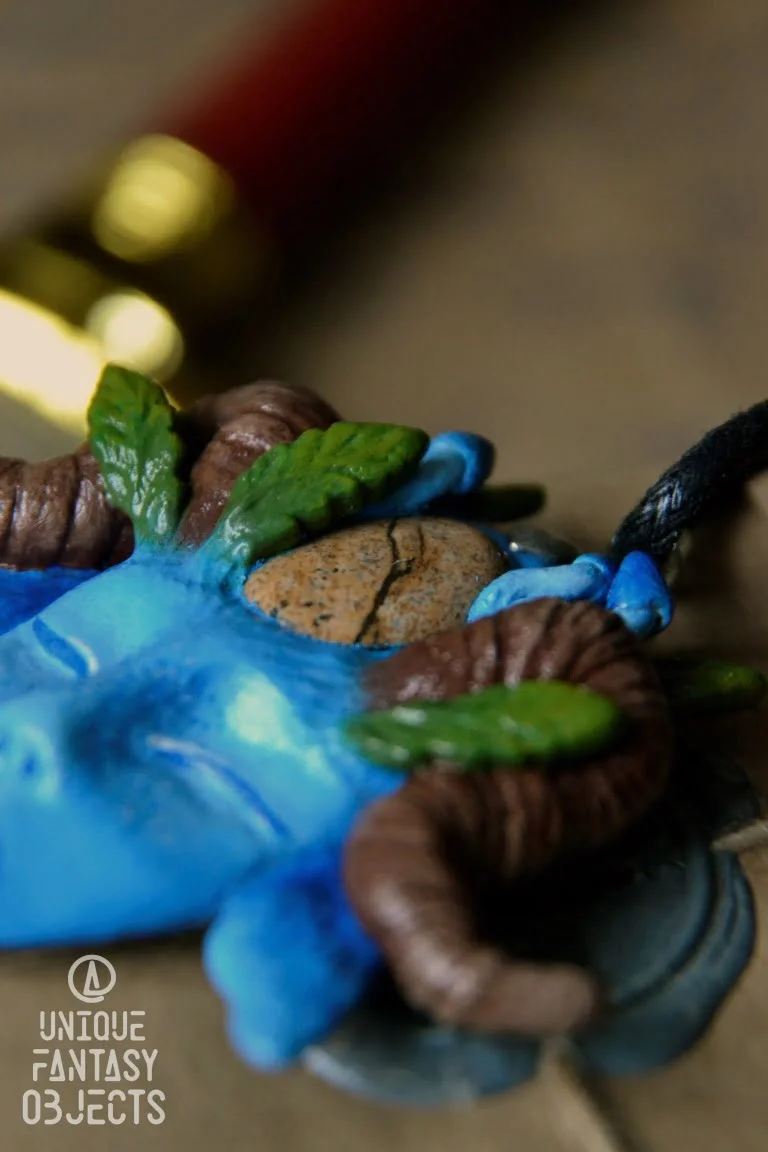 Naszyjnik z niebieskim duszkiem i jaspisem (Unique Fantasy Objects)