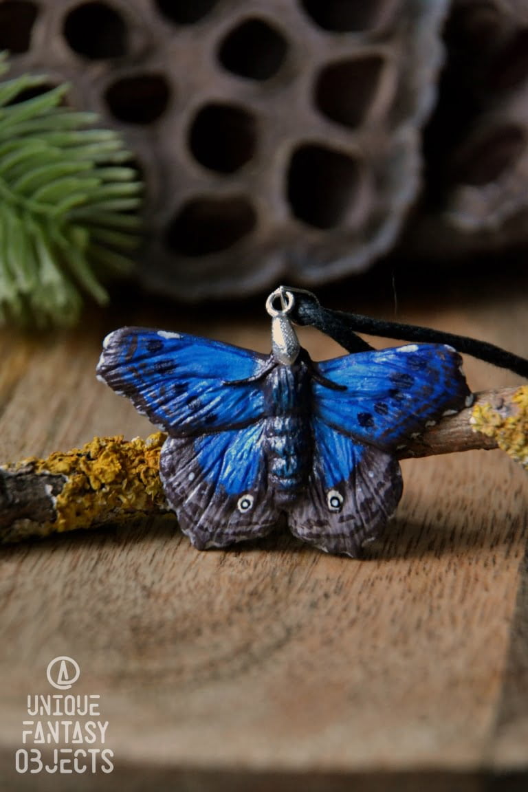 Naszyjnik z motylem protogoniomorpha temora (Unique Fantasy Objects)
