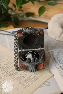 Drewniany naszyjnik mimik dżentelmen (This Guy in a Hat)