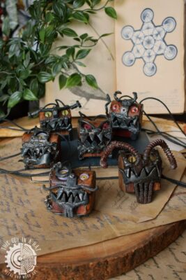 Naszyjniki mimiki (This Guy in a Hat)