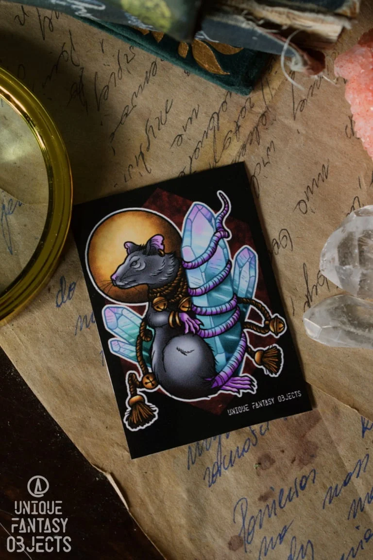 Naklejka ze szczurem z kryształami (Unique Fantasy Objects)