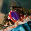 Naszyjnik z baśniowym elfem w kapeluszu muchomora i agatem (Unique Fantasy Objects)