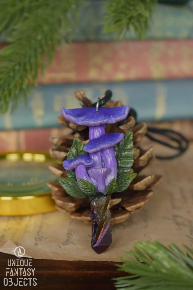 Naszyjnik z grzybem lakówka i kwarcem (Unique Fantasy Objects)