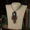 Naszyjnik z jeleniem i labradorytem (Unique Fantasy Objects)