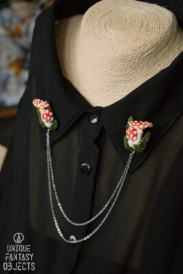 Przypinki do kołnierzyka z muchomorami (Unique Fantasy Objects)